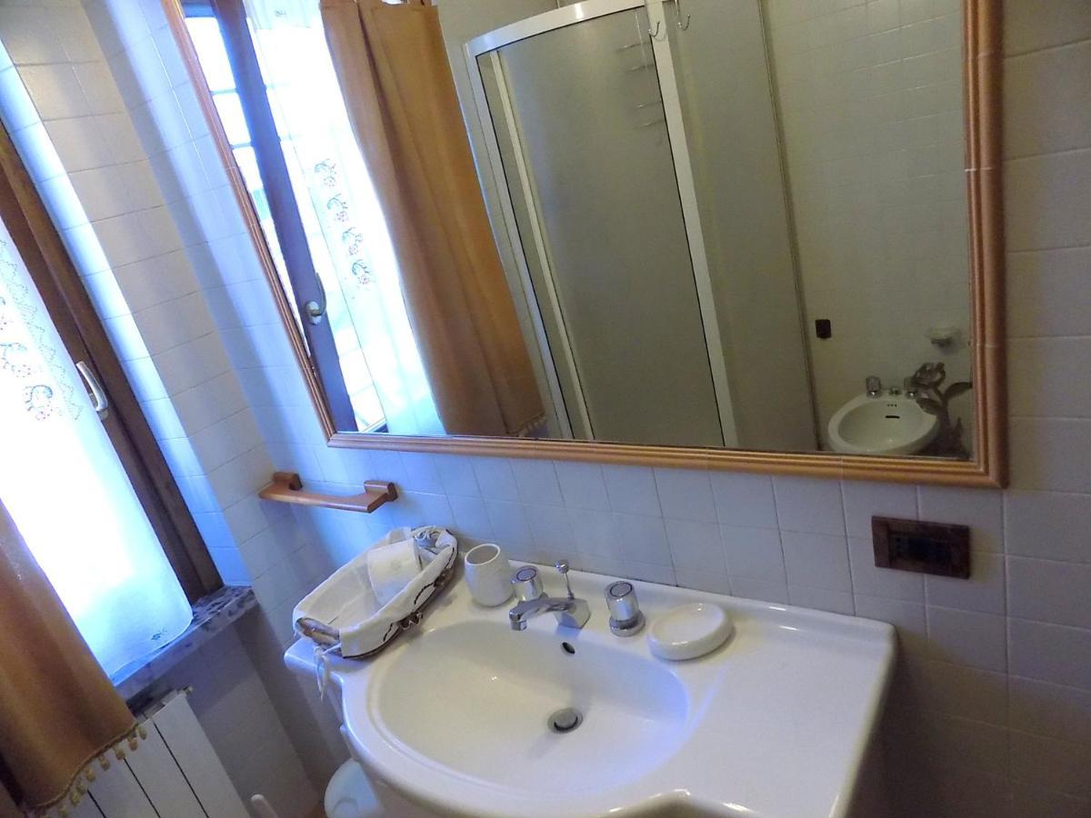 Casa Nuccia Gentili David Aparthotel Marina di Massa Kültér fotó